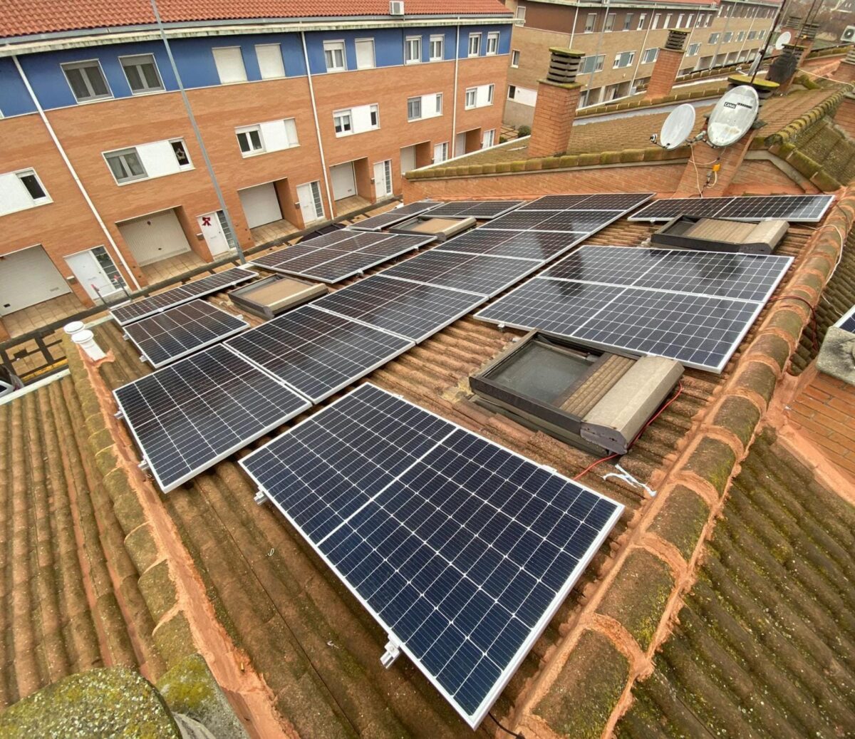 Instalación de placas solares en Tudela Navarra Restaurante del