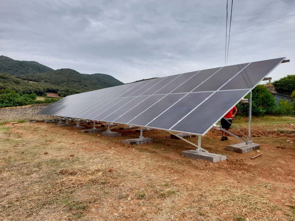 Instalación de bombeo solar en Estella Navarra