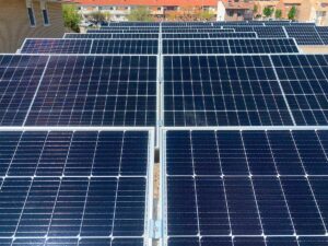 Instalación de baterías solares en Navarra