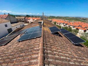 Instalación de placas solares en Soria