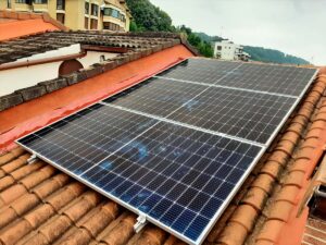 Instalacion de paneles solares en Hondarribia