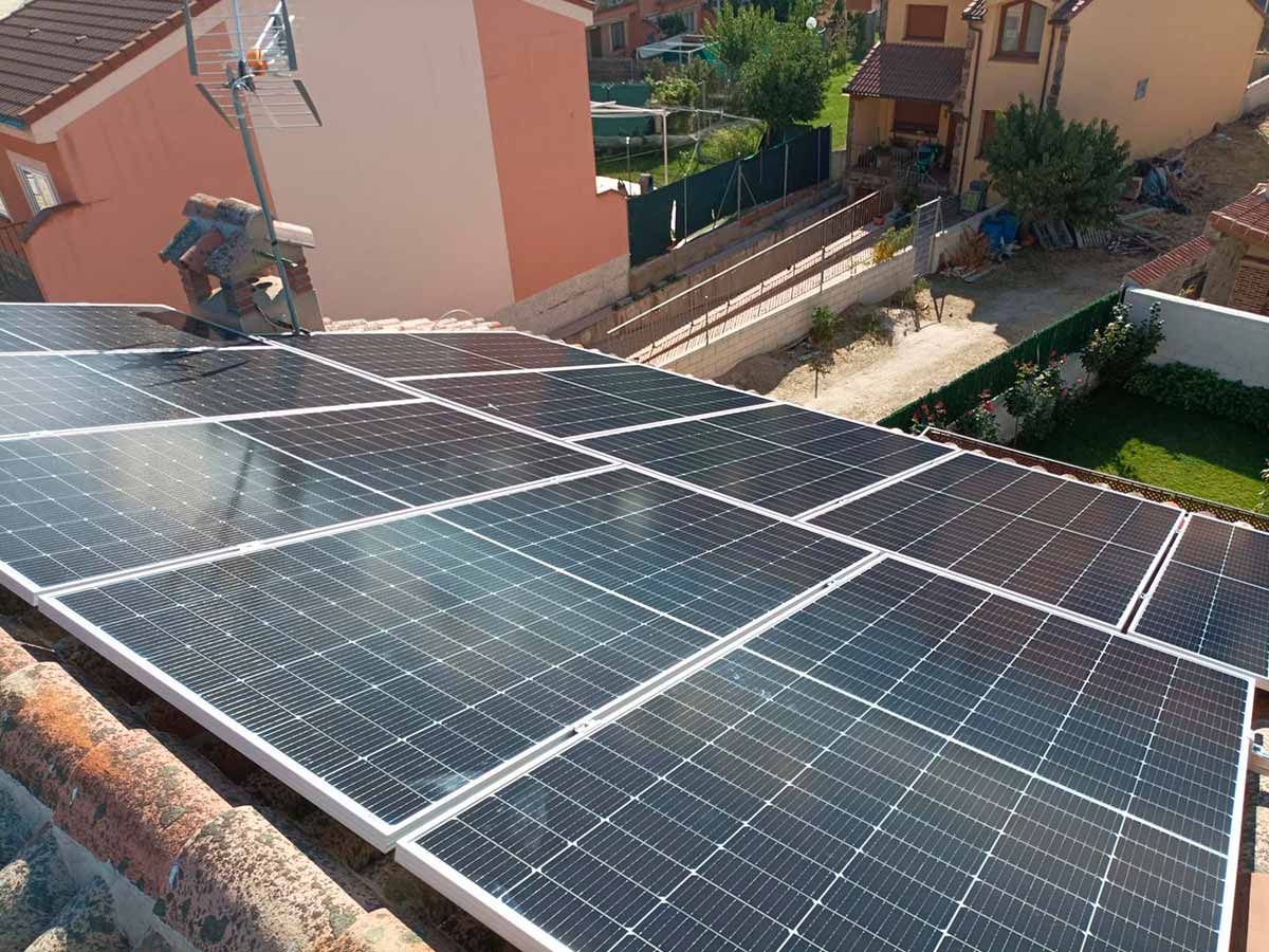 Instalación de inversores solares en Segovia