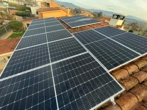 Instalación de placas solares en Lliçà d'Amunt