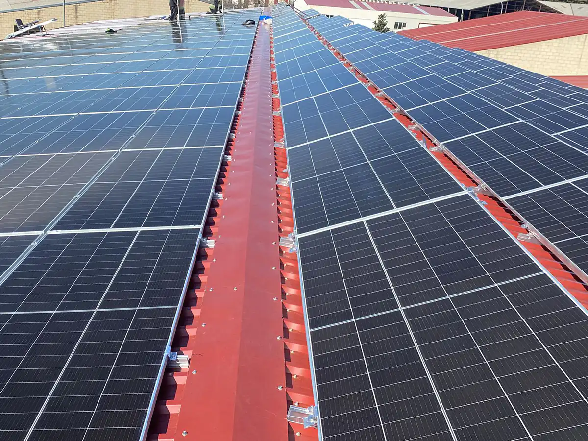 Instalación de placas solares para empresas en Soria - Covaleda